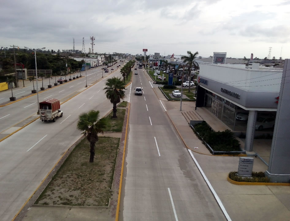 Repavimentación de carretera con concreto hidráulico