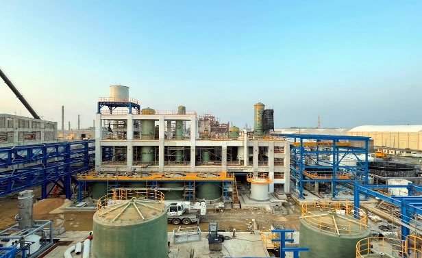 Obra Civil para la Unidad 105 del Proyecto IQUISA: Construcción de Estructuras y Sistemas Complementarios