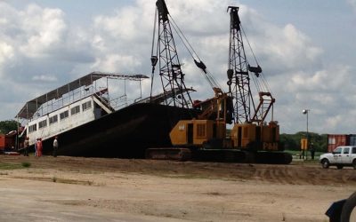 Maquinaria pesada para obra industrial: Criterios de selección por etapa del proyecto